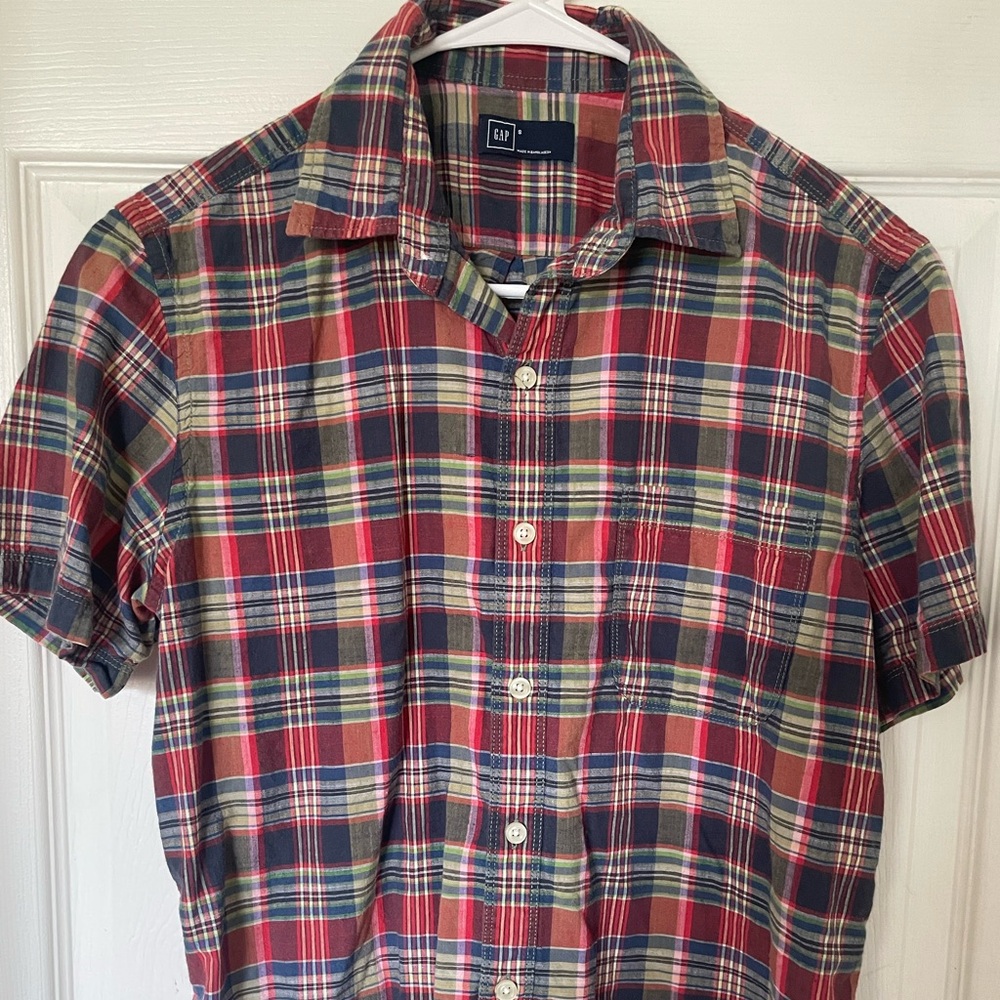 Gap check shirt. Men’s short sleeve